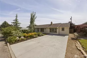 1423 Seneca St, Wenatchee, WA 98801 - Photo 1
