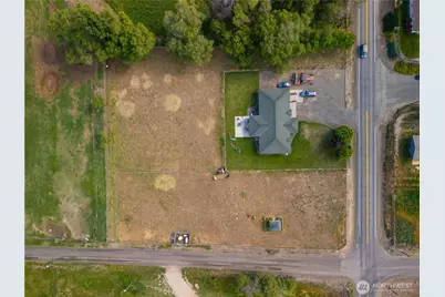 1811 Beam Road, Granger, WA 98932 - Photo 10