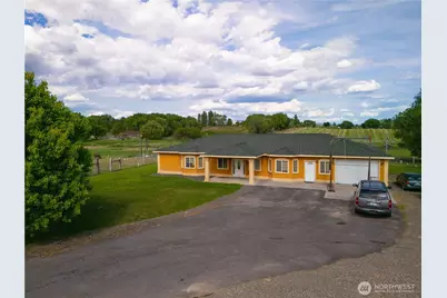 1811 Beam Road, Granger, WA 98932 - Photo 2