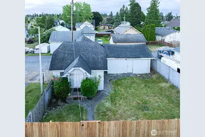 2220 Summit Avenue, Everett, WA 98201 - Photo 24