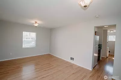 2220 Summit Avenue, Everett, WA 98201 - Photo 10