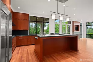 9632 Lake Washington Blvd NE, Bellevue, WA 98004 - Photo 8