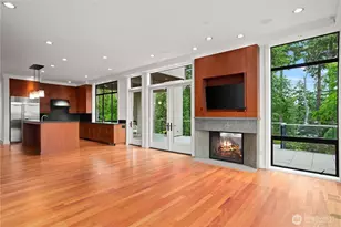 9632 Lake Washington Blvd NE, Bellevue, WA 98004 - Photo 10
