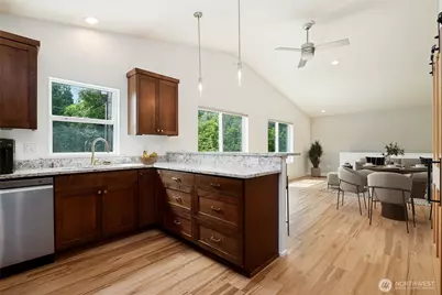 16330 Dogwood Lane, Arlington, WA 98223 - Photo 10