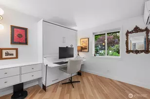 2400 E Howell St, Seattle, WA 98122 - Photo 22