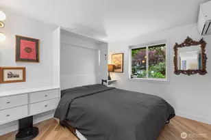 2400 E Howell St, Seattle, WA 98122 - Photo 20