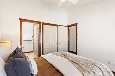 2400 W Boston Street, Seattle, WA 98199 - Photo 18