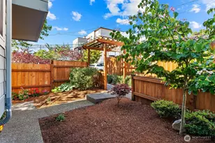 2400 W Boston St, Seattle, WA 98199 - Photo 28