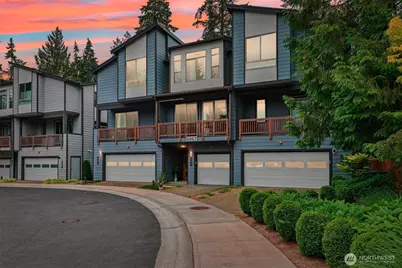 6867 NE 170th St #102, Kenmore, WA 98028 - Photo 2