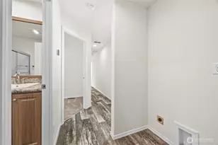 507 131st St E, Tacoma, WA 98445 - Photo 14