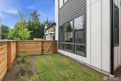 12426 NE 90th Street, Kirkland, WA 98033 - Photo 4