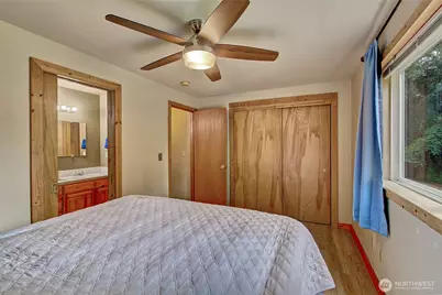 115 Kahlua Court, Camano Island, WA 98282 - Photo 8