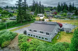 115 Kahlua Ct, Camano Island, WA 98282 - Photo 24