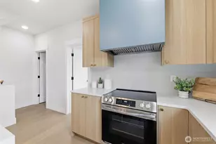 1405 29th Ave, Seattle, WA 98122 - Photo 6