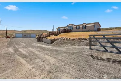 271 Paint Horse Road, Yakima, WA 98901 - Photo 4