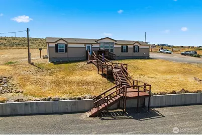 271 Paint Horse Road, Yakima, WA 98901 - Photo 2