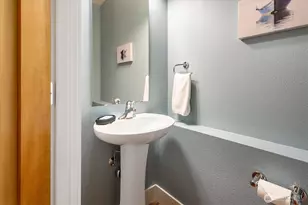 2363 S McClellan St, Seattle, WA 98144 - Photo 16