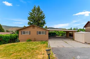 606 Lacey Pl, East Wenatchee, WA 98802 - Photo 2