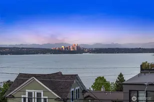 909 32nd Ave S, Seattle, WA 98144 - Photo 2