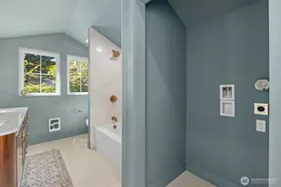 909 32nd Ave S, Seattle, WA 98144 - Photo 30