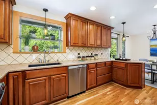 14101 Phinney Ave N, Seattle, WA 98133 - Photo 8