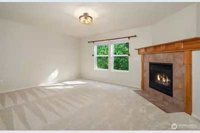 7825 Cortland Ave SE, Snoqualmie, WA 98065 - Photo 10