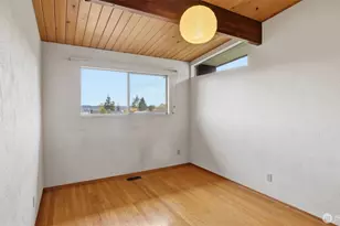 1401 Lincoln Ave NE, Renton, WA 98056 - Photo 16