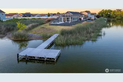 1300 W Marina Drive #7, Moses Lake, WA 98837 - Photo 1