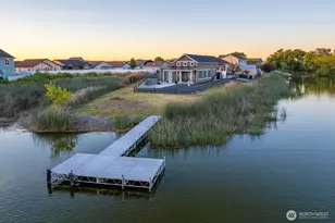 1300 W Marina Dr, Moses Lake, WA 98837 - Photo 1