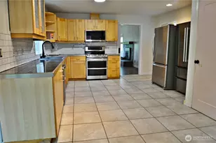 4830 Beverly Dr NE, Olympia, WA 98516 - Photo 4