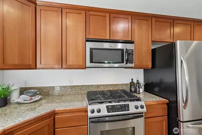 938 NW 51st Street, Seattle, WA 98107 - Photo 16