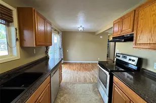1103 S Evergreen Dr, Moses Lake, WA 98837 - Photo 8