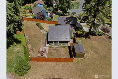 3963 Fischer Park Avenue NE, Bremerton, WA 98310 - Photo 4