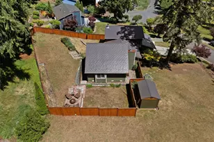 3963 Fischer Park Ave NE, Bremerton, WA 98310 - Photo 4
