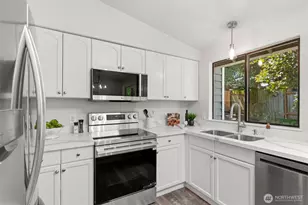 33709 28th Ave SW, Federal Way, WA 98023 - Photo 8