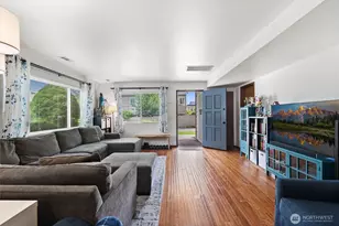 818 W Argand St, Seattle, WA 98119 - Photo 24