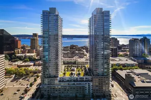 588 Bell St, Seattle, WA 98121 - Photo 36