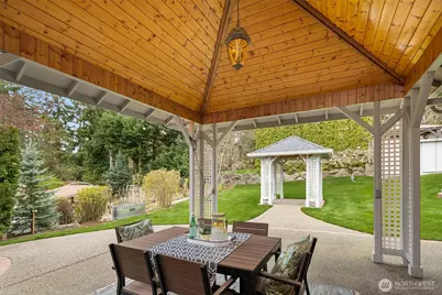 405 240th Street SW, Bothell, WA 98021 - Photo 30