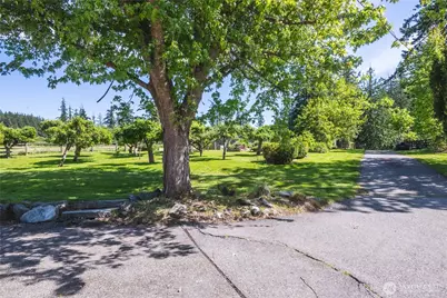 6067 S Campbell Lake Road, Anacortes, WA 98221 - Photo 12