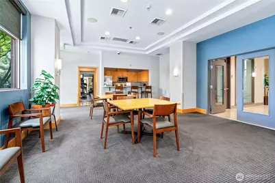1100 106th Avenue NE #609, Bellevue, WA 98004 - Photo 18
