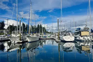 141 Parfitt Way SW, Bainbridge Island, WA 98110 - Photo 2