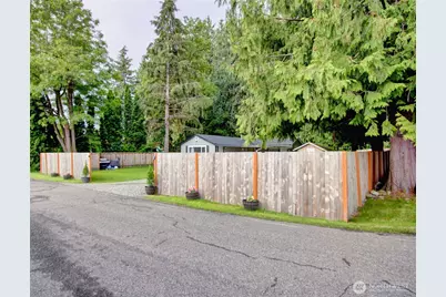 8892 Peavey Road, Sedro Woolley, WA 98284 - Photo 4