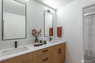 1170 129th Ct NE, Bellevue, WA 98005 - Photo 8