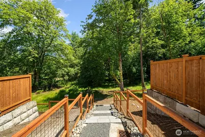 24225 SE 26th Place, Sammamish, WA 98075 - Photo 38