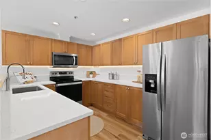 11920 98th Ave NE, Kirkland, WA 98034 - Photo 16