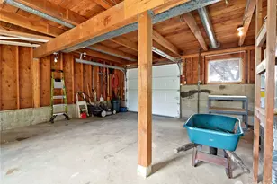 10417 NE 142nd St, Kirkland, WA 98034 - Photo 22