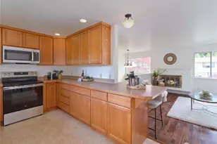 10417 NE 142nd St, Kirkland, WA 98034 - Photo 10