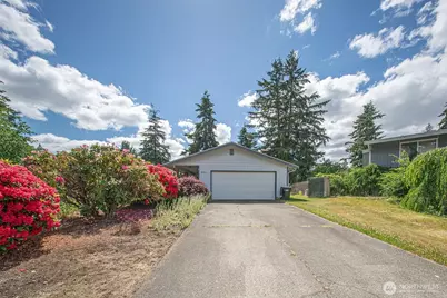 902 195th Street Ct E, Spanaway, WA 98387 - Photo 2