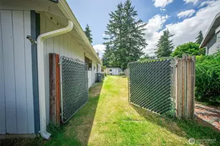 902 195th St Ct E, Spanaway, WA 98387 - Photo 6
