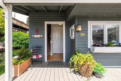 1210 E Shelby Street #G, Seattle, WA 98102 - Photo 2